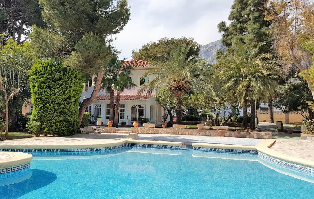 Santa Llucia Apartamentos Mr La Racona מראה חיצוני תמונה